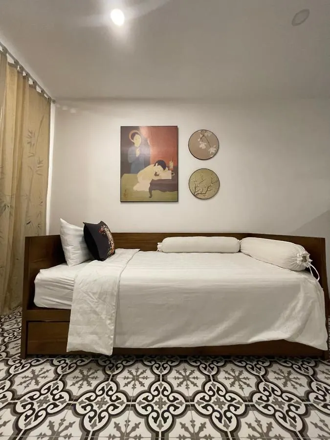 Nomad Apartment Nha Trang 0*,
